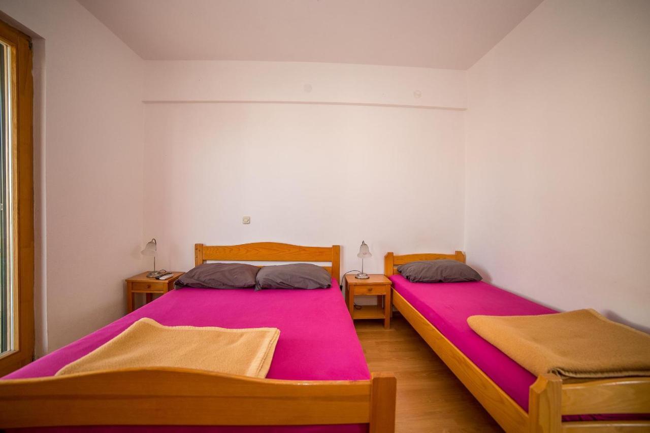 Apartments Grulovic 斯里马 外观 照片